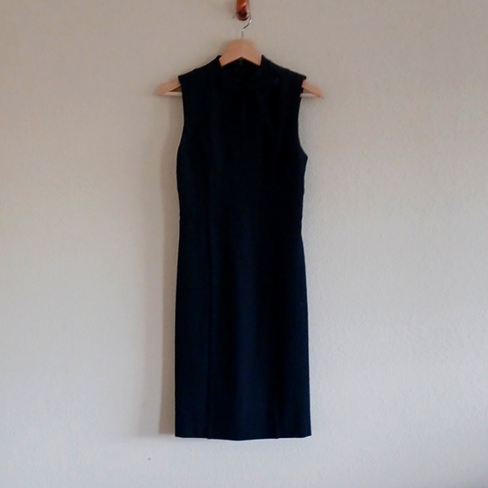 Verona bow neck sheath dress Size 4